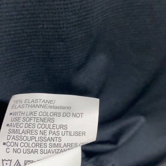 6 Hr. Sale Nwt Under Armour Black Heat Gear Tshirt - Picture 8 of 13